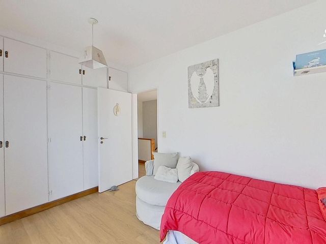 place photo 50