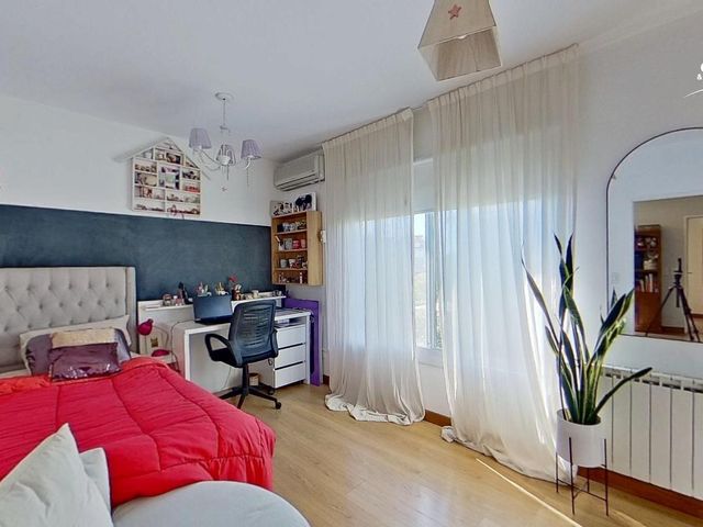 place photo 48