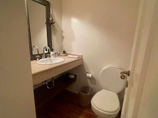 place photo 44