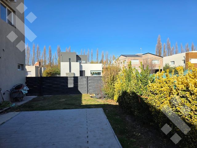 place photo 44