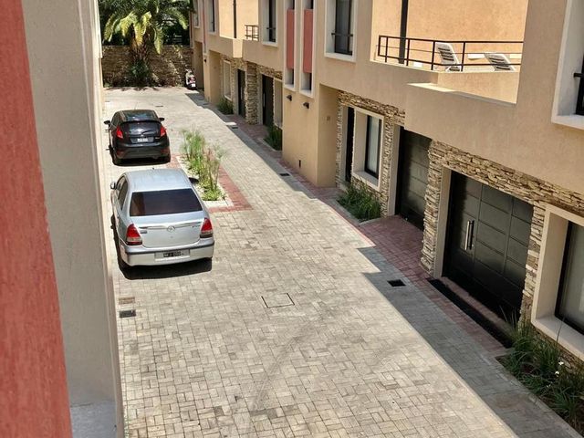 place photo 49