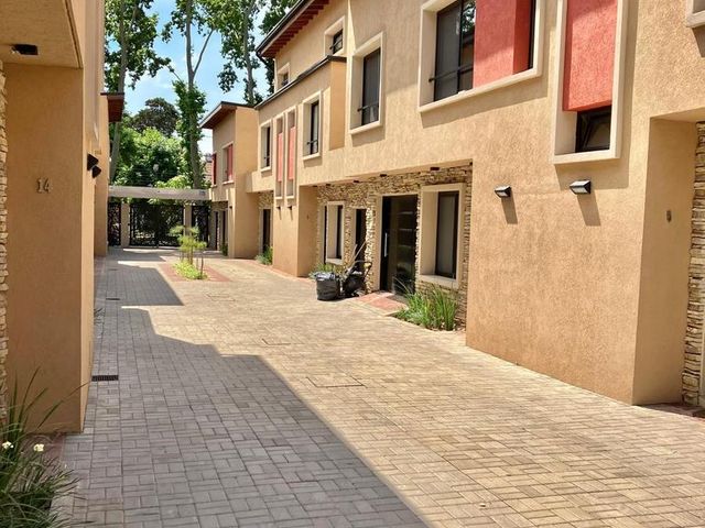 place photo 46