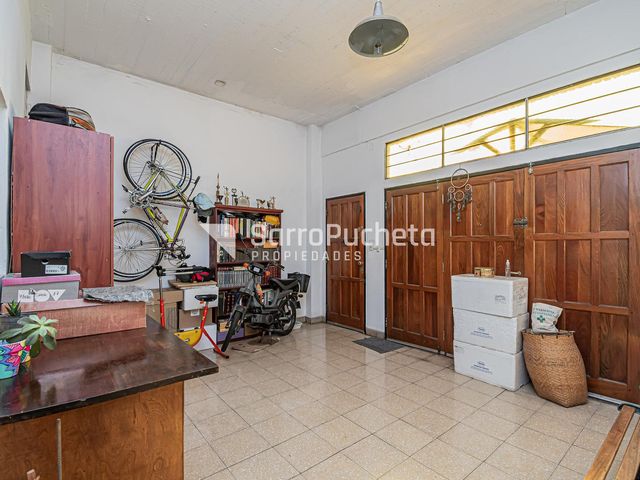 place photo 25