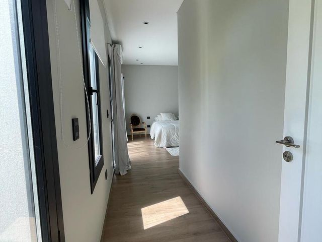 place photo 56