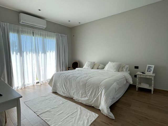 place photo 48