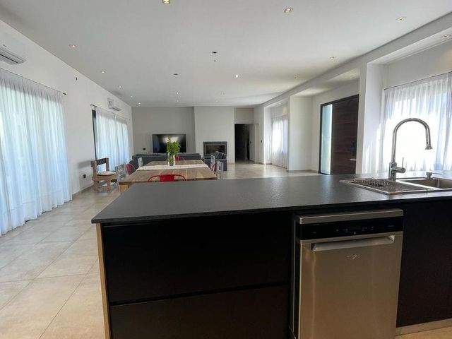 place photo 91
