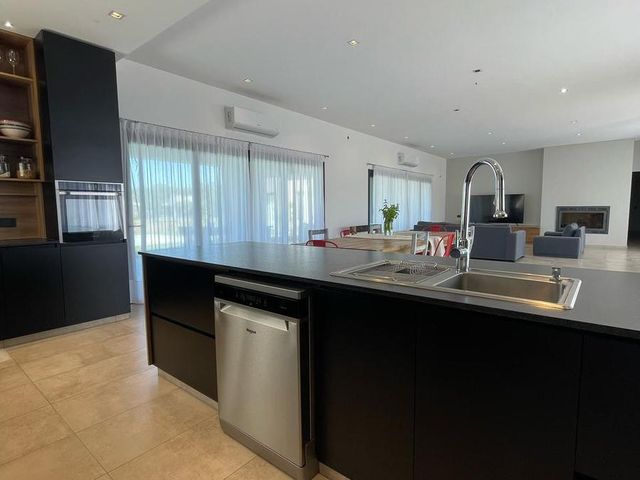 place photo 97