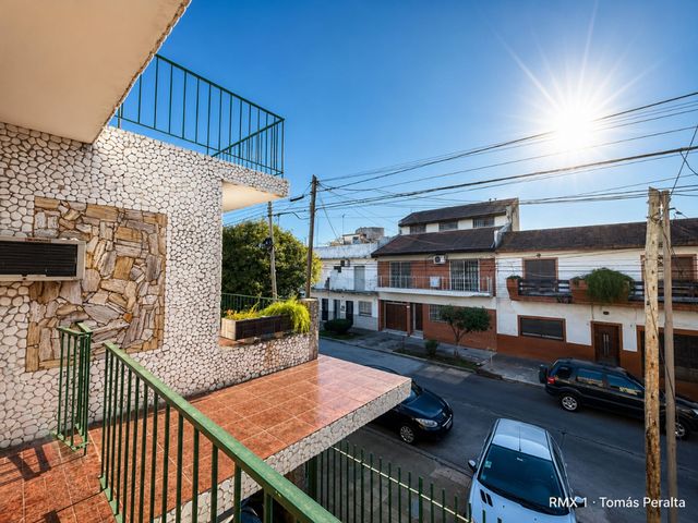 place photo 18