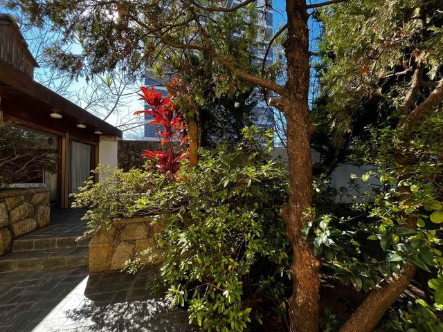 place photo 73