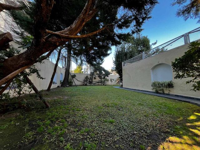 place photo 76