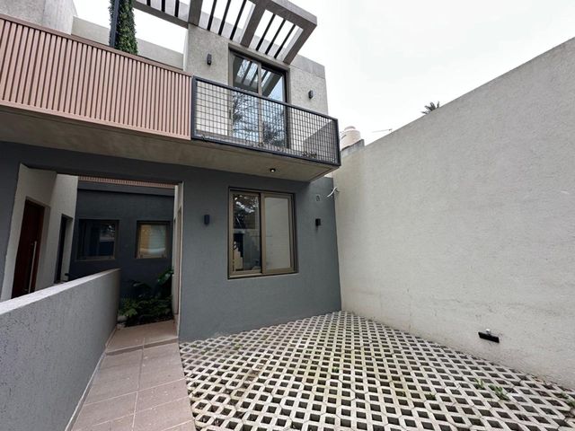 place photo 43