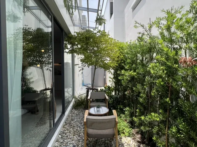 place photo 39