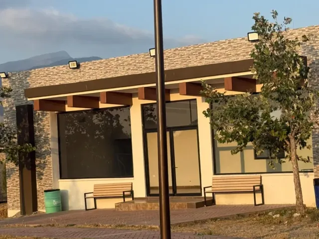 place photo 38