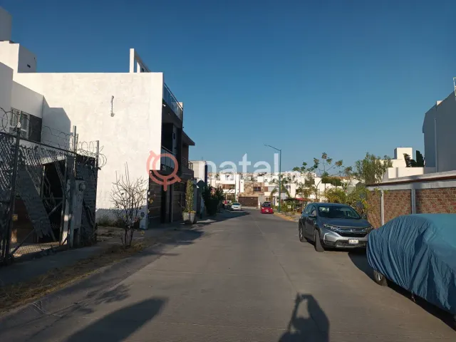 place photo 14