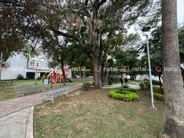 place photo 48