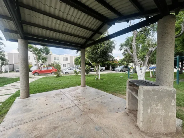 place photo 24