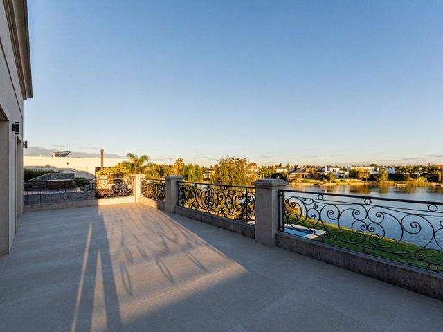 place photo 42
