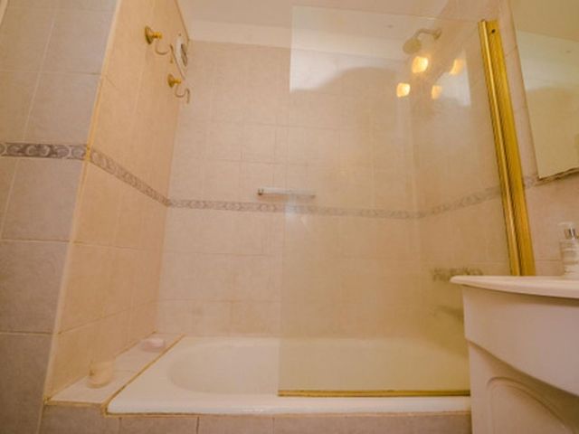place photo 42