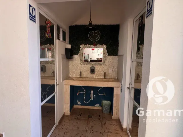 place photo 15