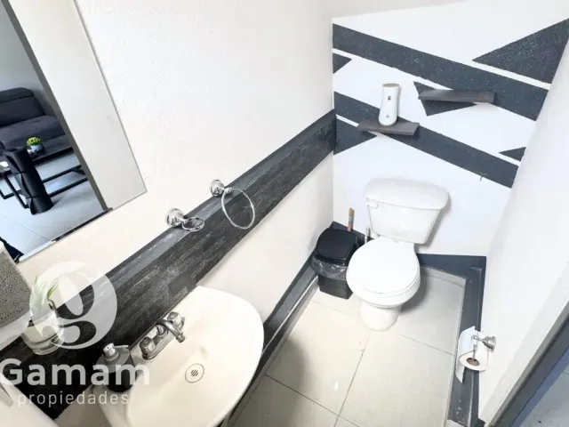 place photo 18