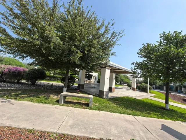 place photo 26