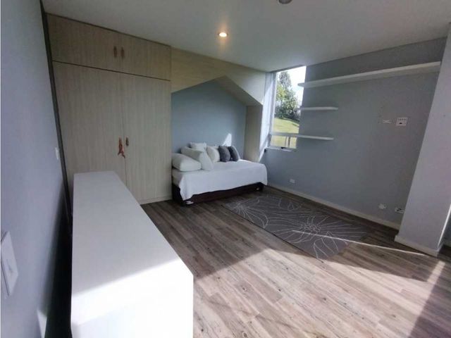 place photo 60
