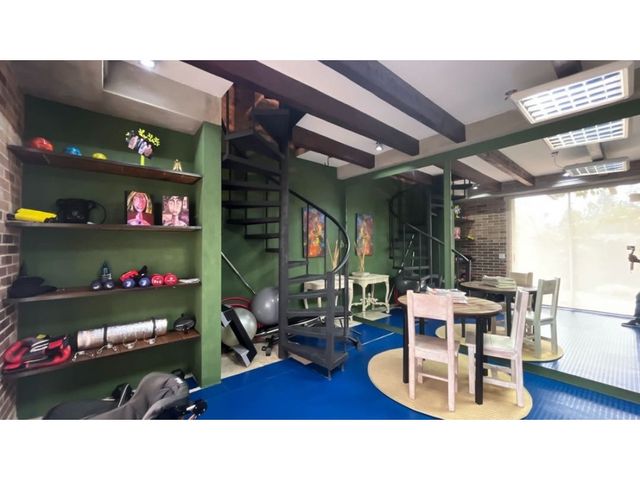 place photo 21