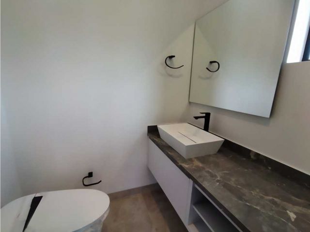 place photo 50