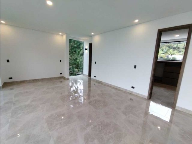 place photo 59