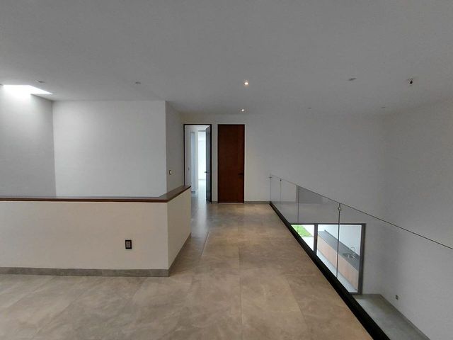 place photo 49