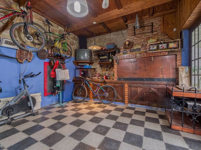 place photo 37
