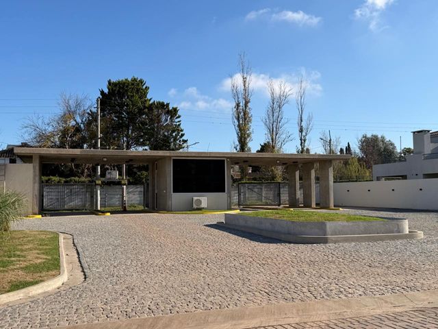 place photo 47