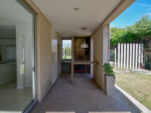 place photo 63