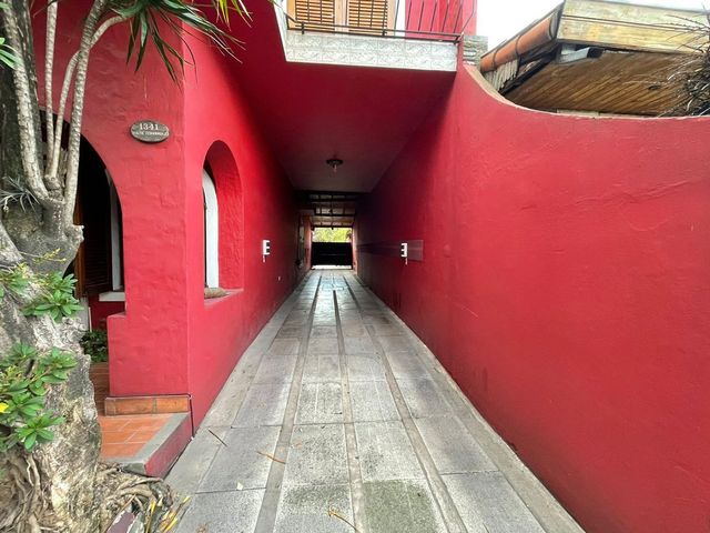 place photo 67