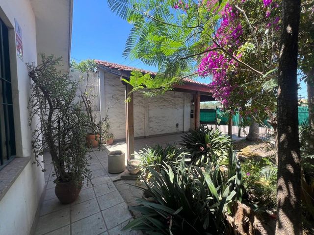 place photo 56
