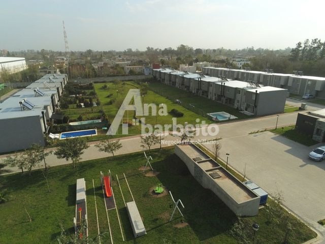 place photo 39
