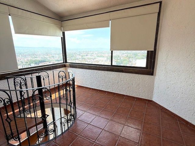 place photo 47