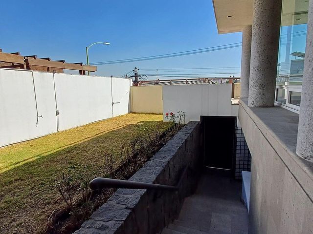 place photo 30
