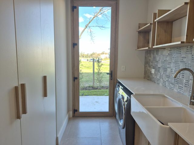place photo 49