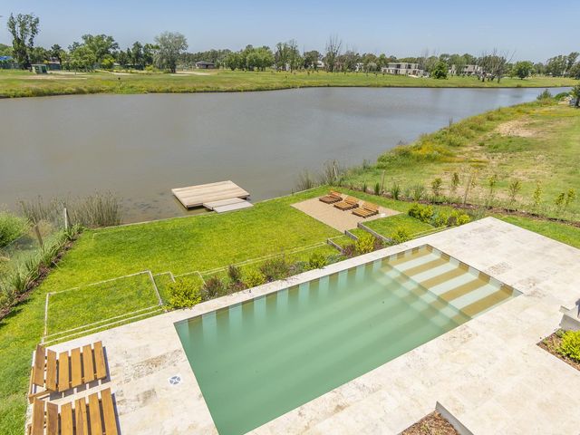 place photo 62