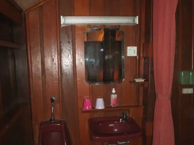 place photo 34