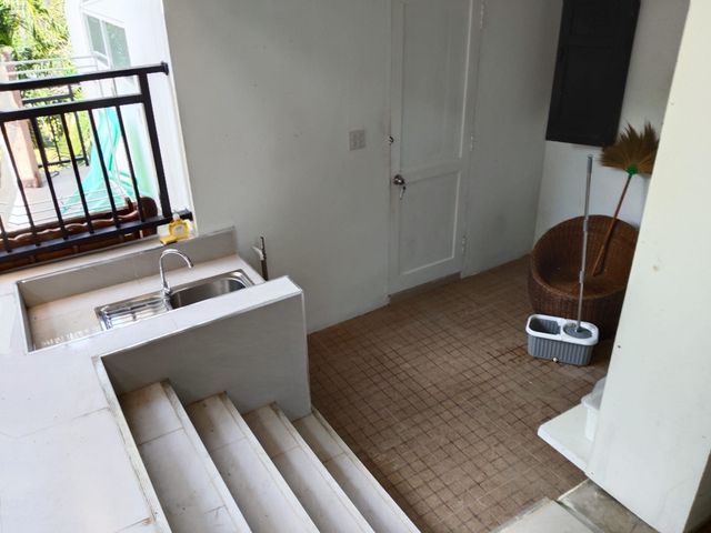 place photo 68