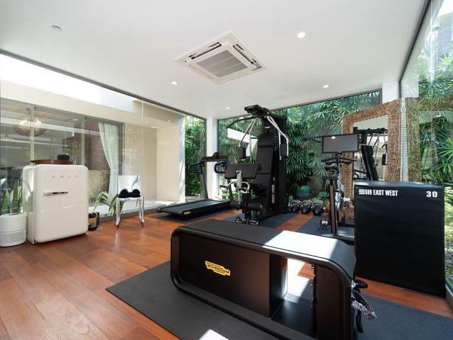 place photo 98