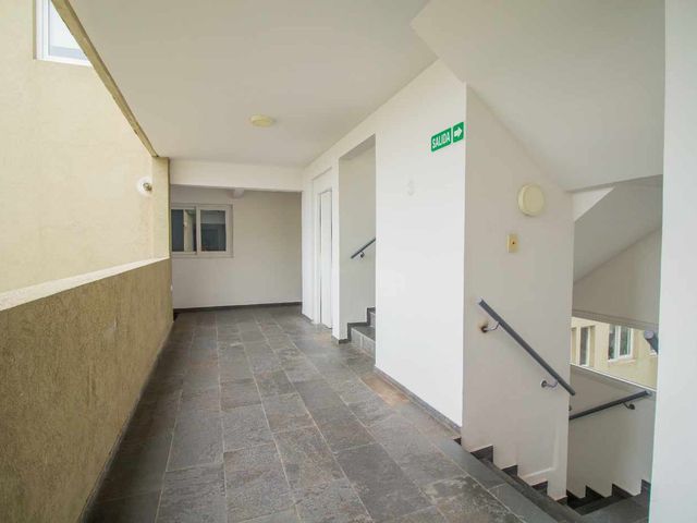 place photo 54