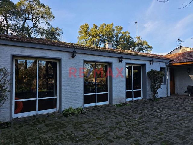 place photo 52