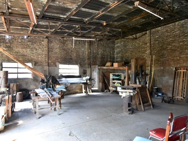place photo 18