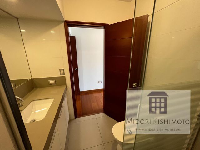place photo 48