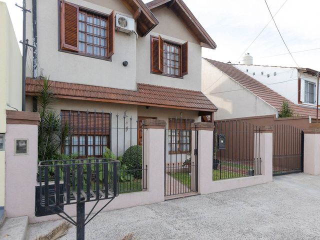 place photo 49