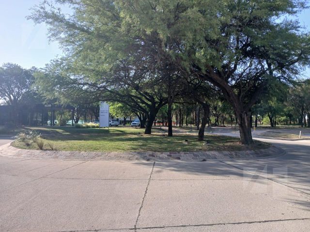 place photo 52