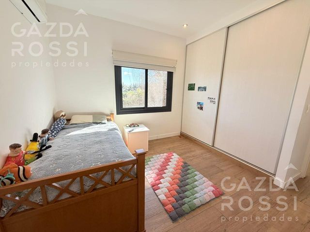 place photo 49